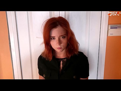 ❤️ Säkerhetsvakt straffade söt kvinna för snatteri - Cum In Mouth ❤️❌ Pornvideo at us ❌❤